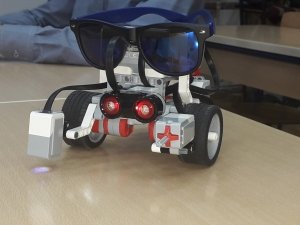 Ogulinska gimnazija bila je domaćin II. hrvatskog prvenstva s &quot;Mindstorm- robotima&quot;