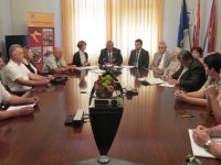Održane konstituirajuće sjednice Żupanijskih vijeća Srba i Bošnjaka